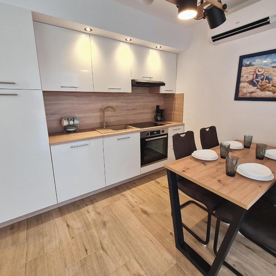 Bellistra Apartman Rabac - E Apartment Exterior photo